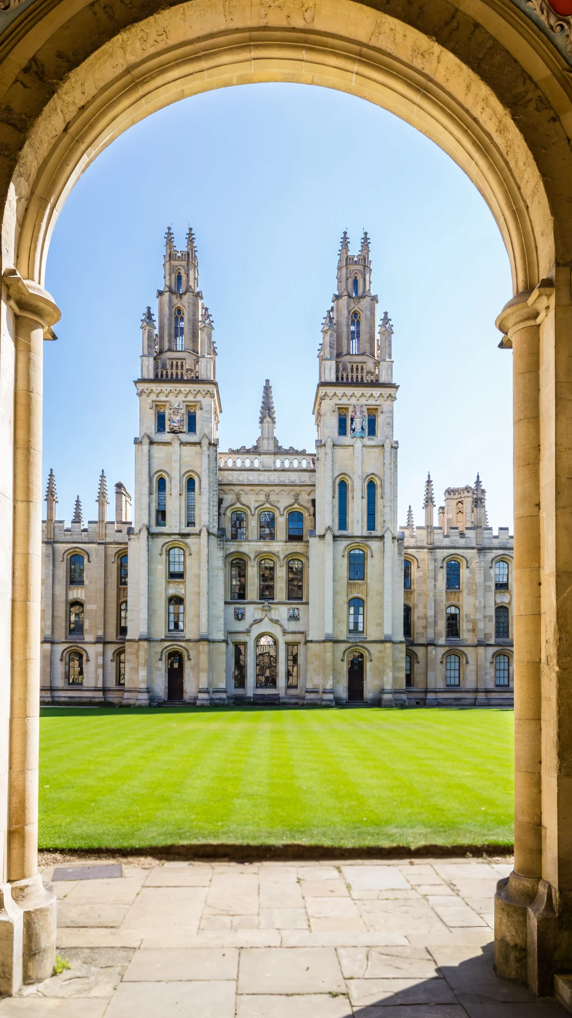 Oxford college
